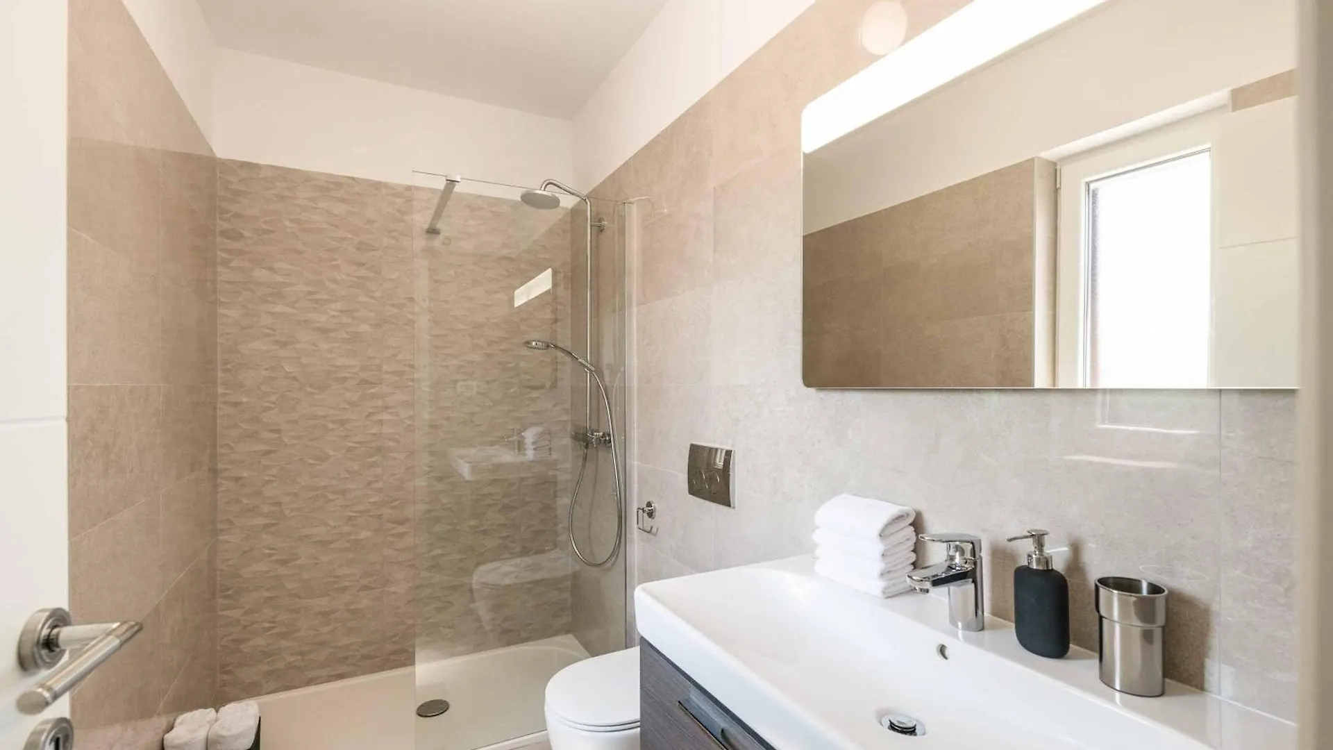 Villa Rosewood Sumber 0*,  Croatia